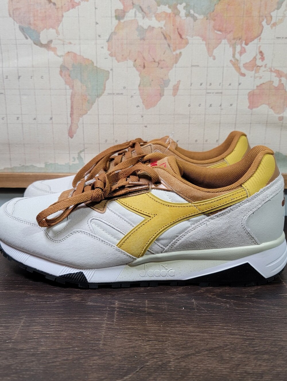 BRAND NEW Diadora N9002 OVERLAND Men's Size 11.0 - Picture 5 of 8